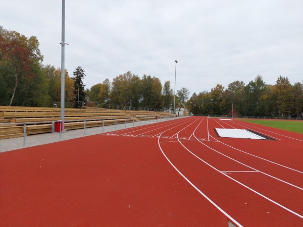 Kergejõustikustaadion